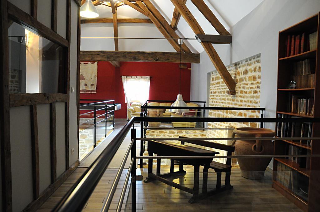Bed and Breakfast Escale en Charolais Brionnais à Saint-Julien-de-Civry Extérieur photo